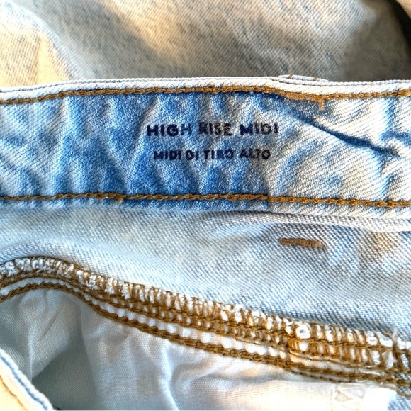 Universal Thread High Rise Midi Shorts Size 12 - Picture 4 of 6